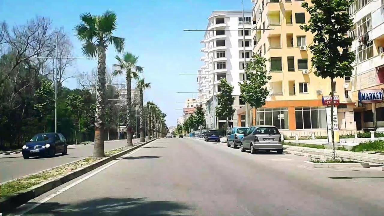 Vila M Vera Rooms With Kitchen And Apartments Durrës 外观 照片